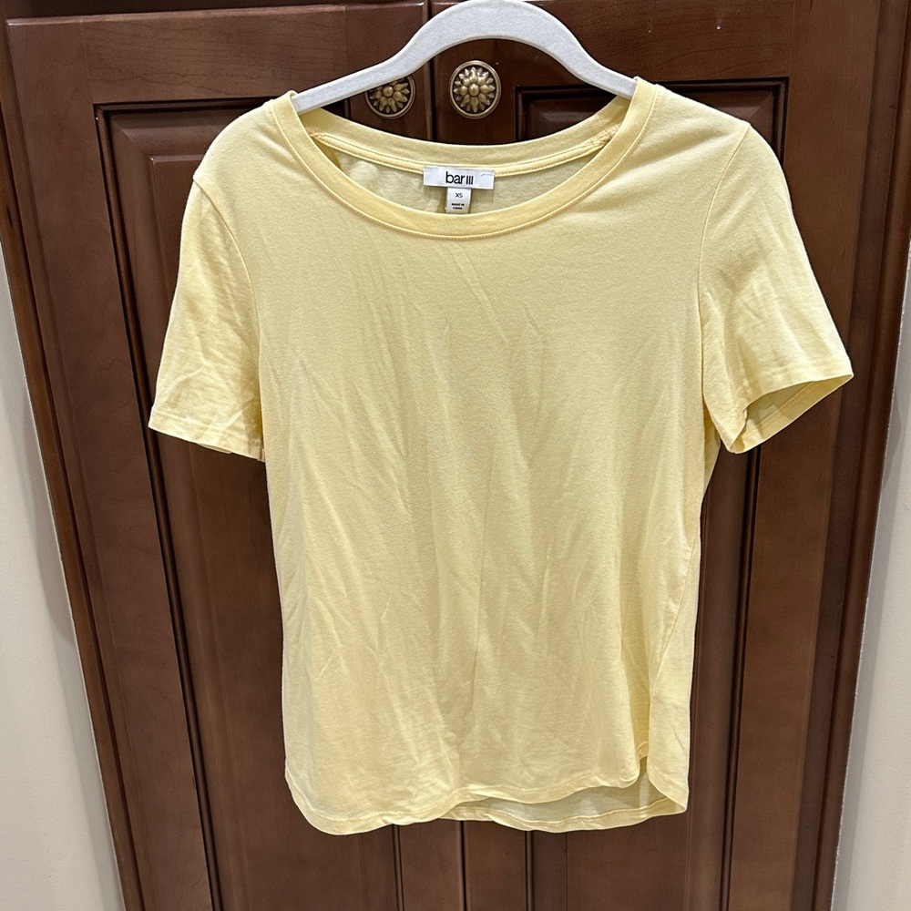 Bar III Light Yellow Short Sleeve Tee